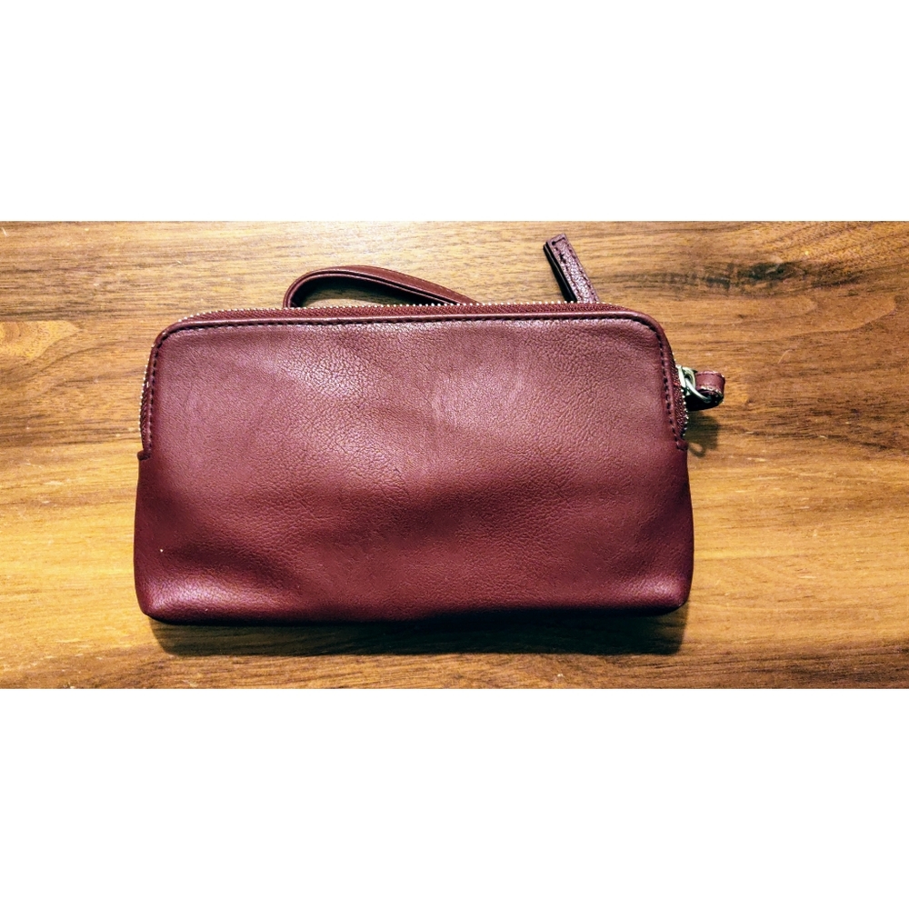 Kenneth Cole Wallet - Picture 4 of 4